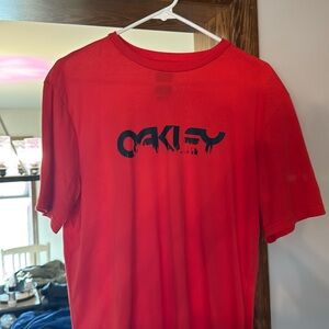 Men’s Oakley Tee